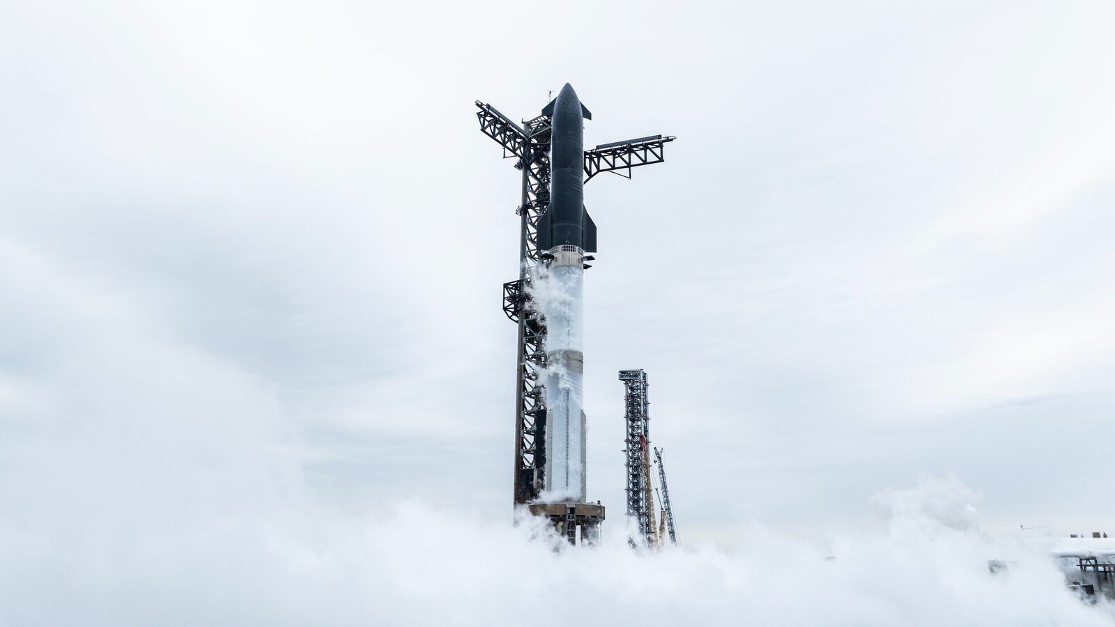 L3Harris, Sierra Space Win $1.75B Missile-Tracking Satellite Contract | KeepTrack Space Brief